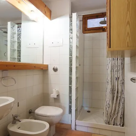 Cugnana Nest Appartement *